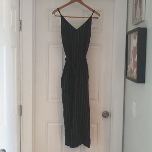 American Eagle crop pantsuit small